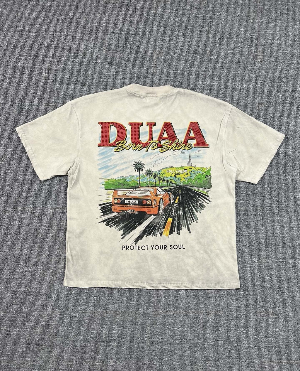 DUAA New Age Car Graphic T-Shirt