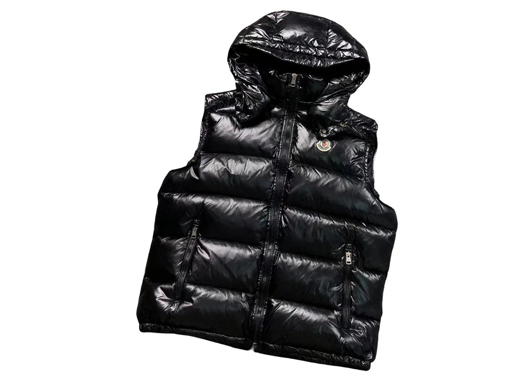 Moncler Bormes Gilet in Black