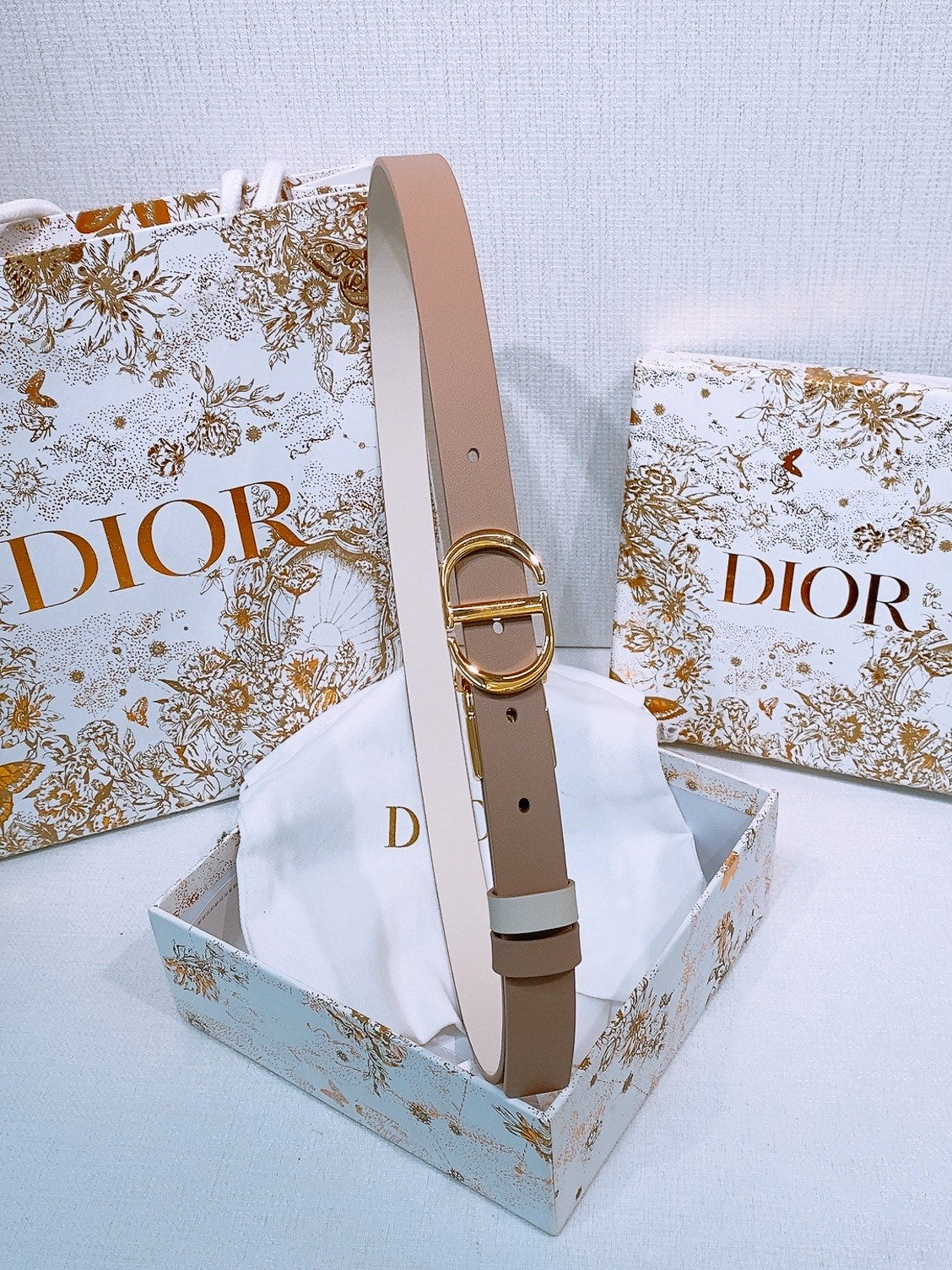 DIOR 25S BELT 20 MM IN LIGHT BEIGE BROWN CALFSKIN 572903