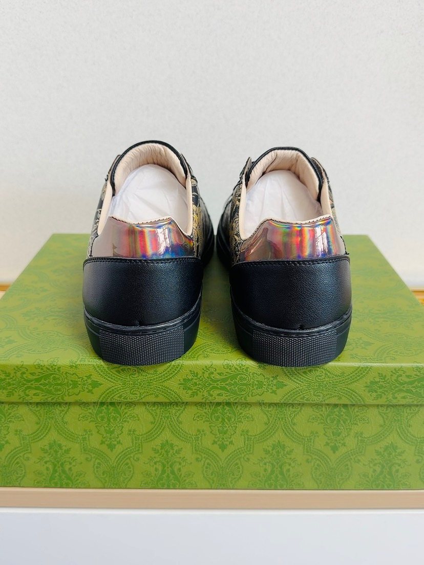 Gucci Black Gold-Pattern Low-Top Sneakers
