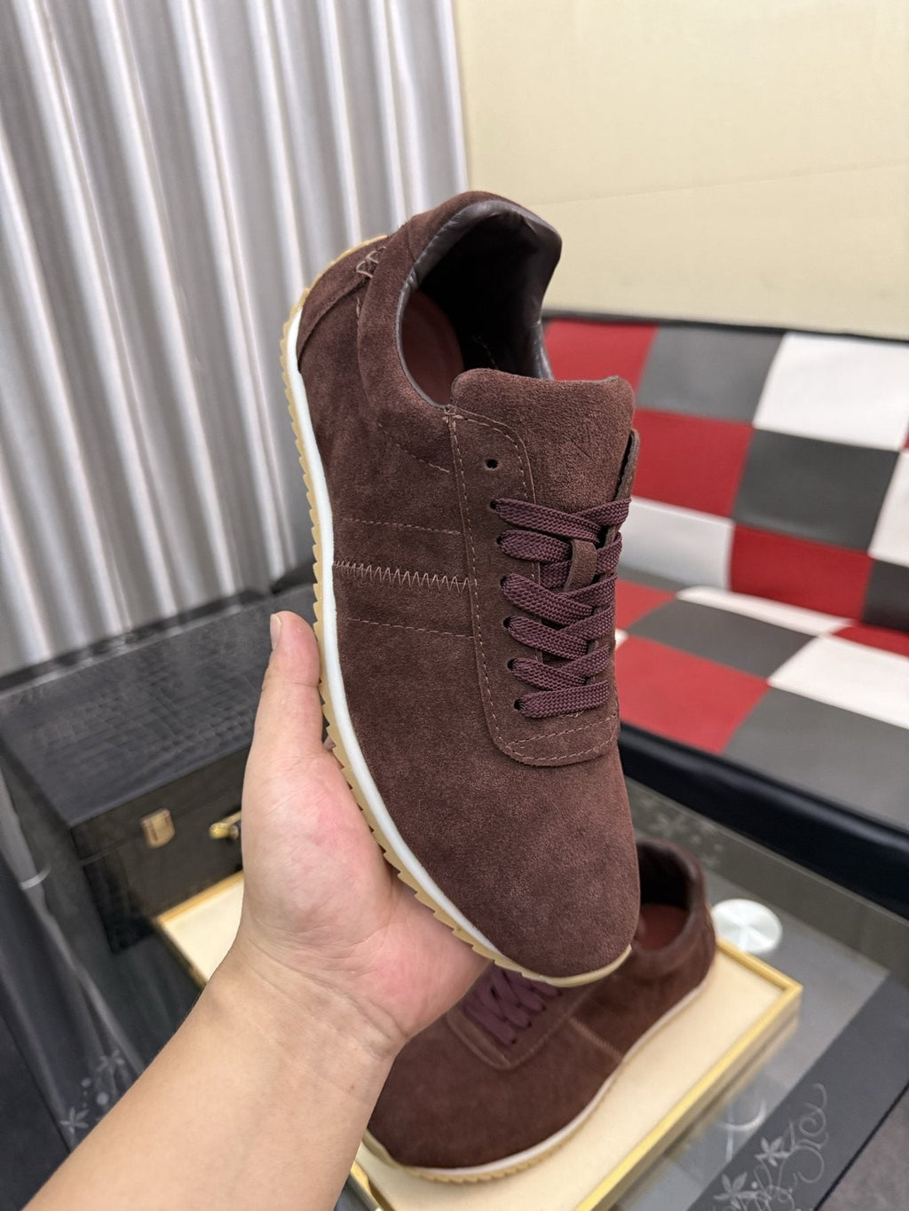 Men's Dark Brown Lace-Up Casual Sneakers