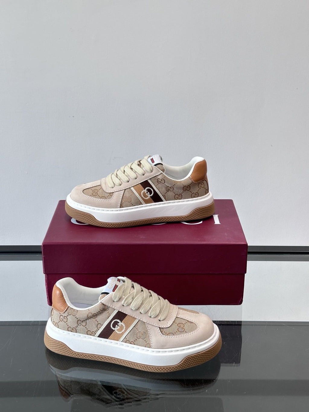 Gucci Men's Beige Patterned Panel Sneakers