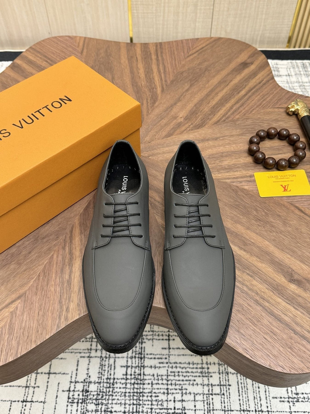 Louis Vuitton Plain-Toe Lace-Up Shoes
